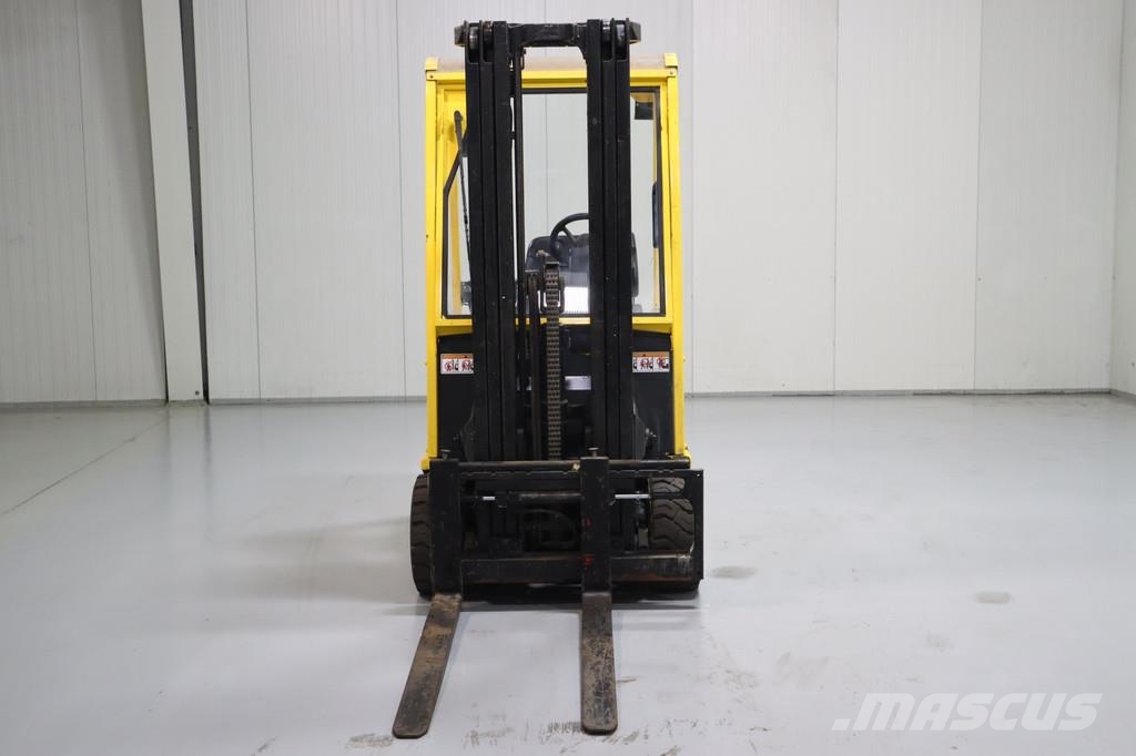 Hyster J2.00XMT Elektriskie autoiekrāvēji