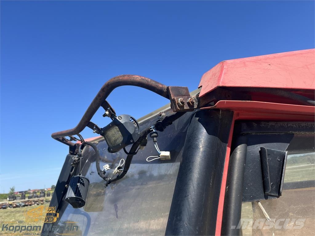 Valmet 941 Used/Beg Ohjaamo ja sisusta