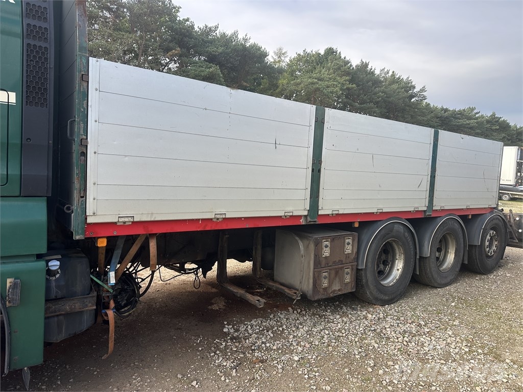 MAN TGX 35.480 8x4 defect engine Kamioni sa otvorenim sandukom
