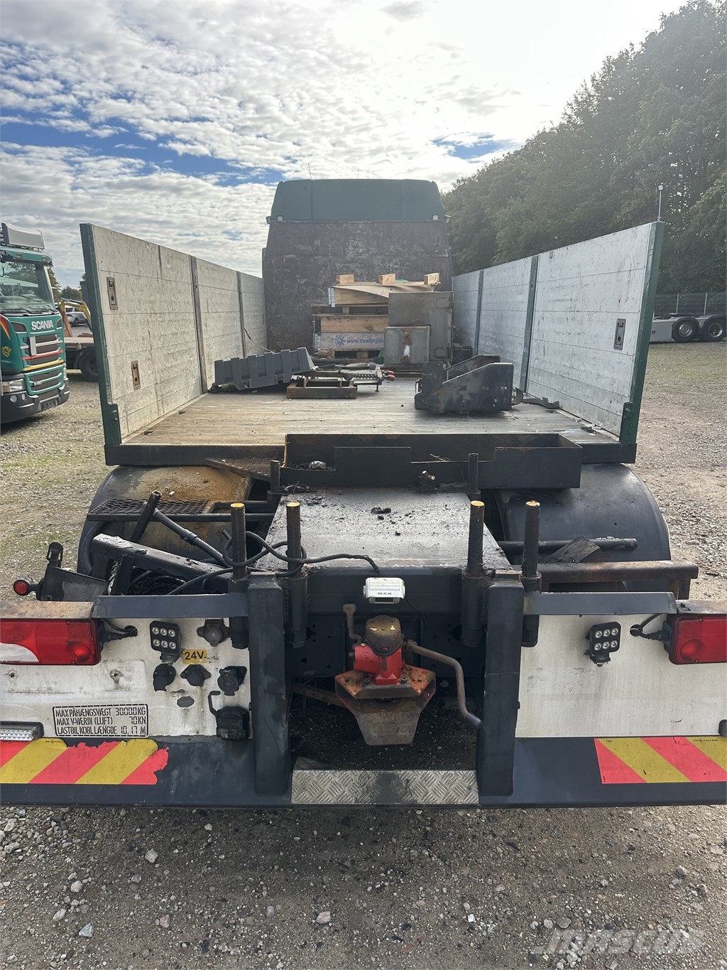 MAN TGX 35.480 8x4 defect engine Kamioni sa otvorenim sandukom
