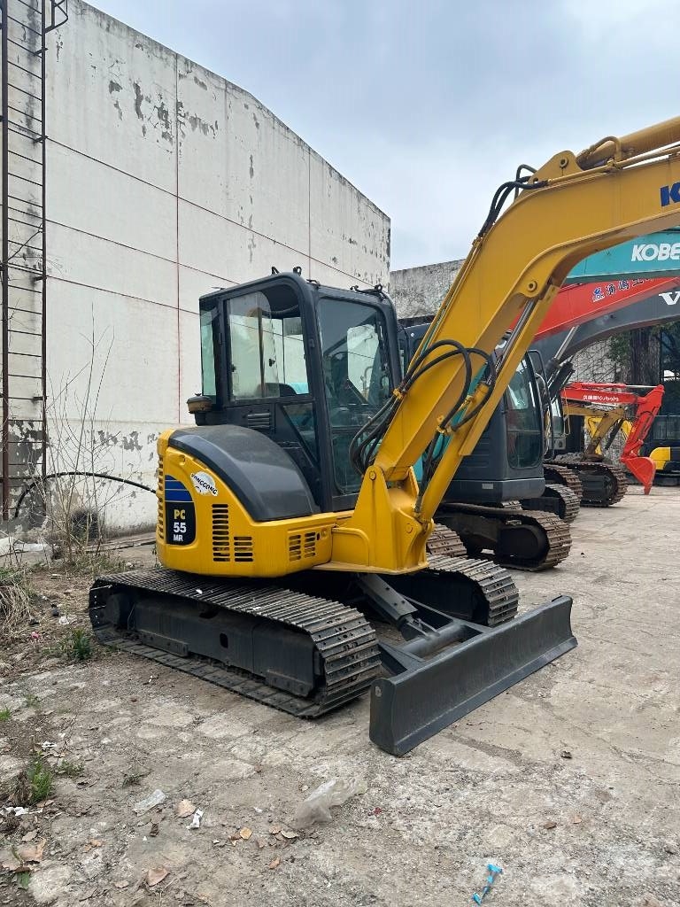 Komatsu PC55 小型挖掘机