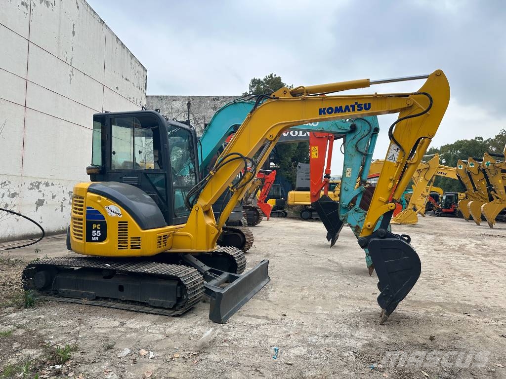 Komatsu PC55 小型挖掘机