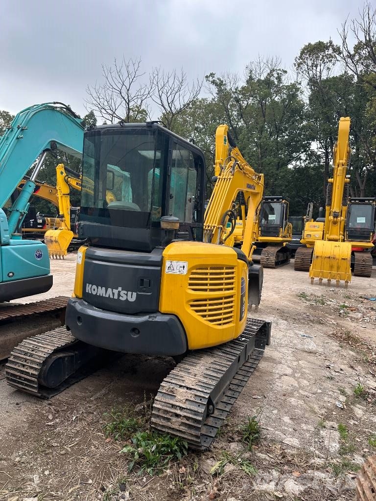 Komatsu PC55 小型挖掘机
