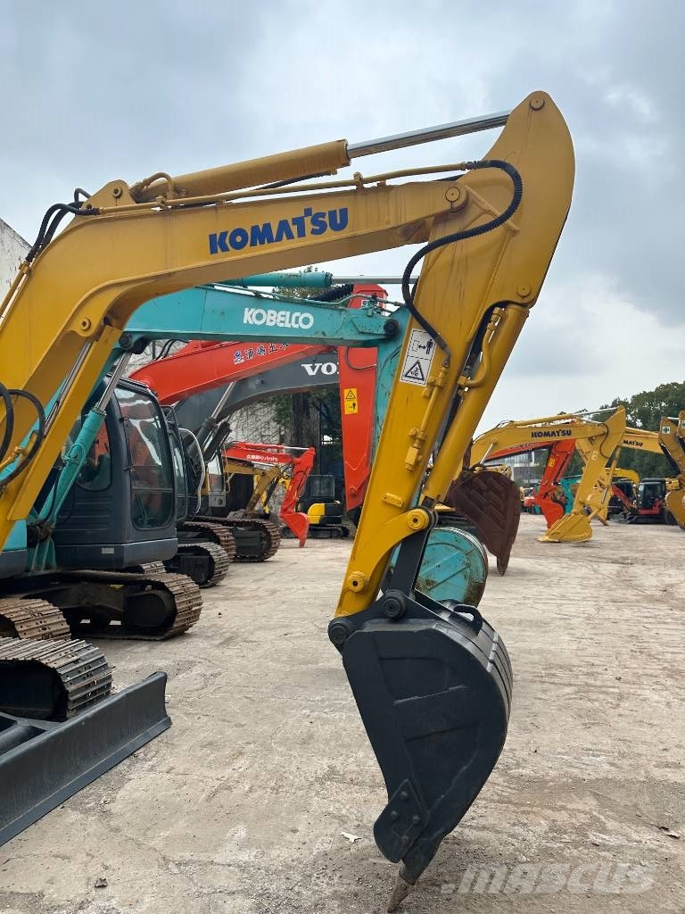 Komatsu PC55 小型挖掘机