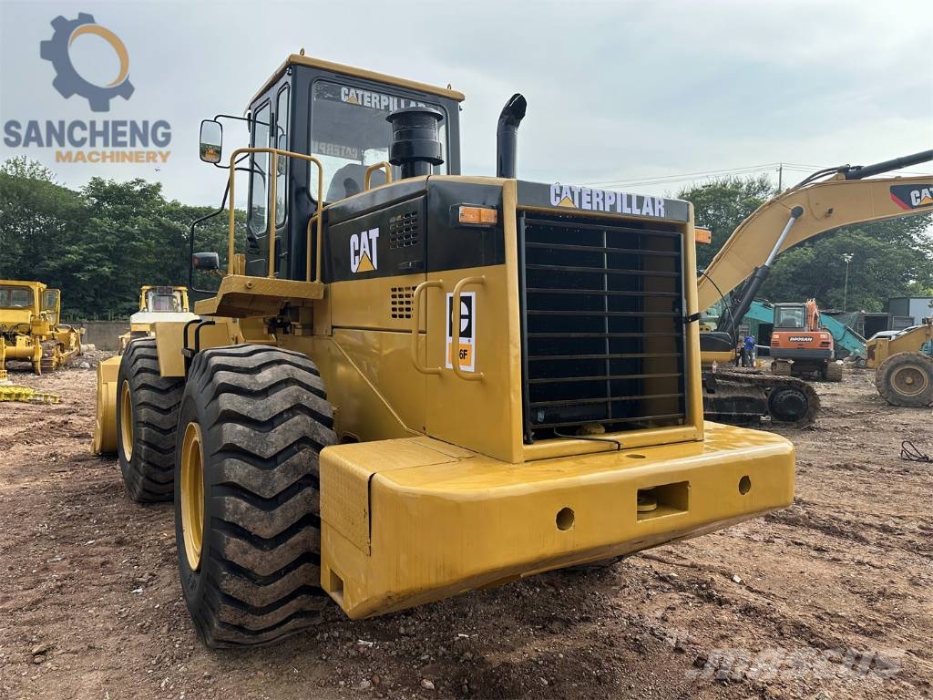 CAT 966F Kolesni nakladalci