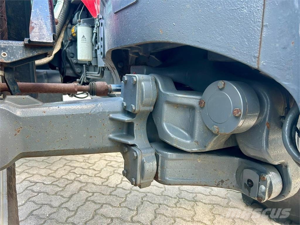 Massey Ferguson 7480 DYNA Traktoren