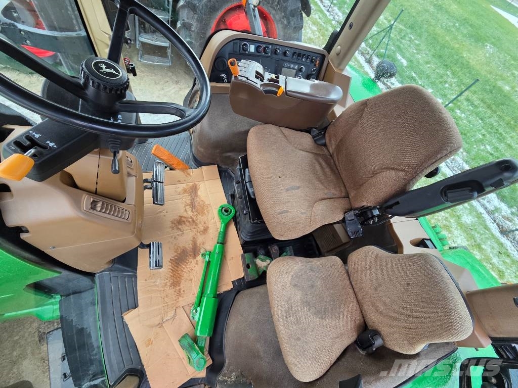 John Deere 8530 Трактора