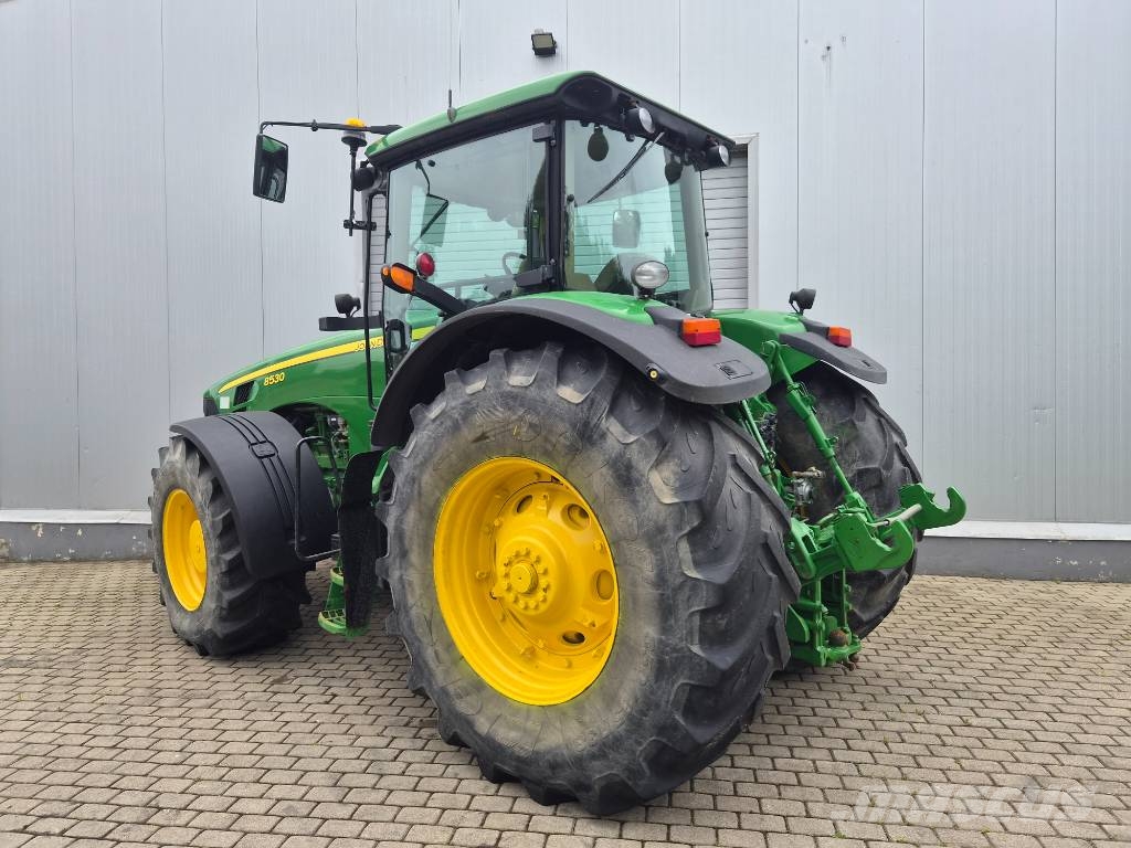 John Deere 8530 Трактора