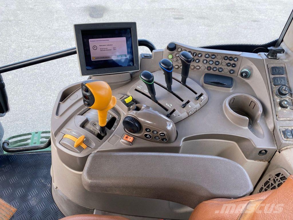 John Deere 6120R POWERQUAD+ 曳引機