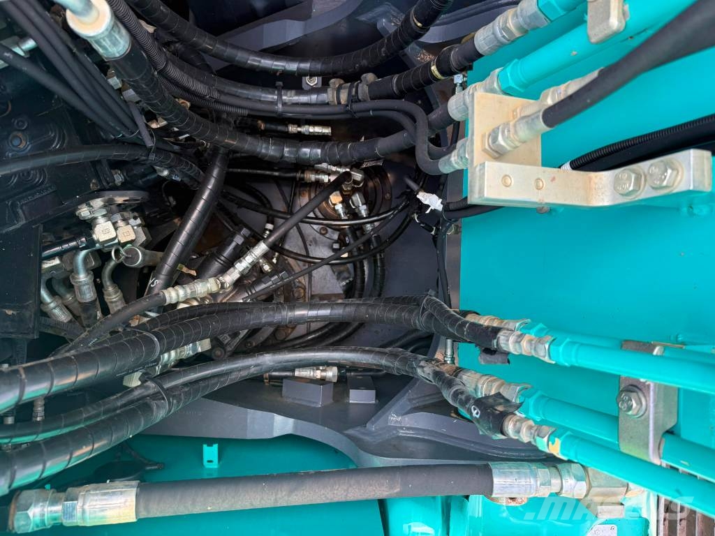 Kobelco SK130LC-11 履带挖掘机