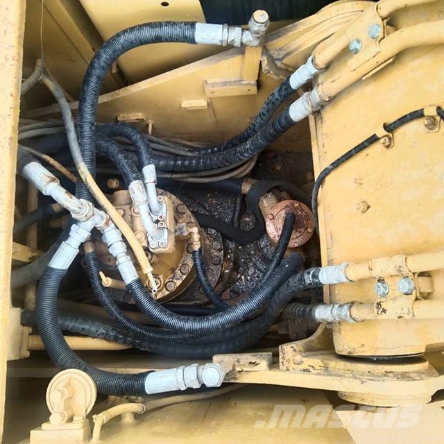 CAT 320 B Escavadeiras de esteiras