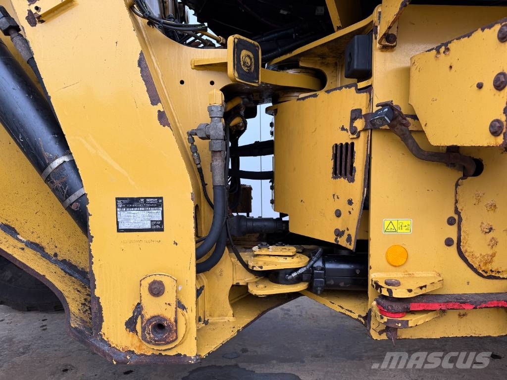 CAT 926M - Dutch Machine / Automatic Greasing Radlader