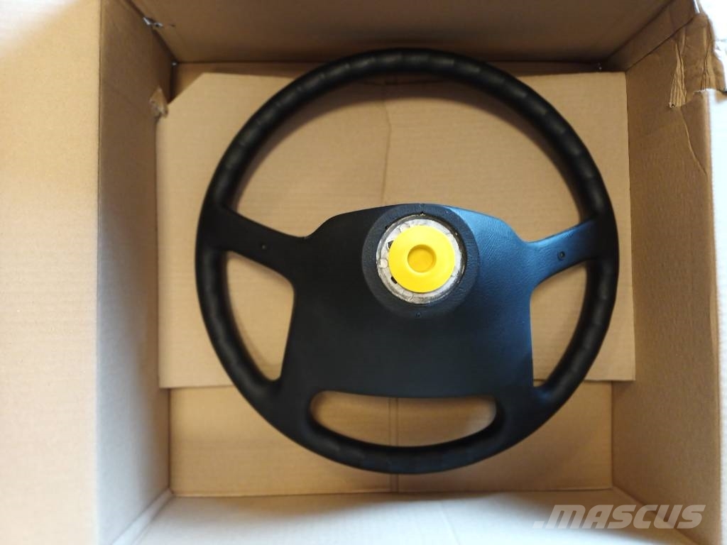 Volvo STEERING WEEL 1062027 Kabiinid