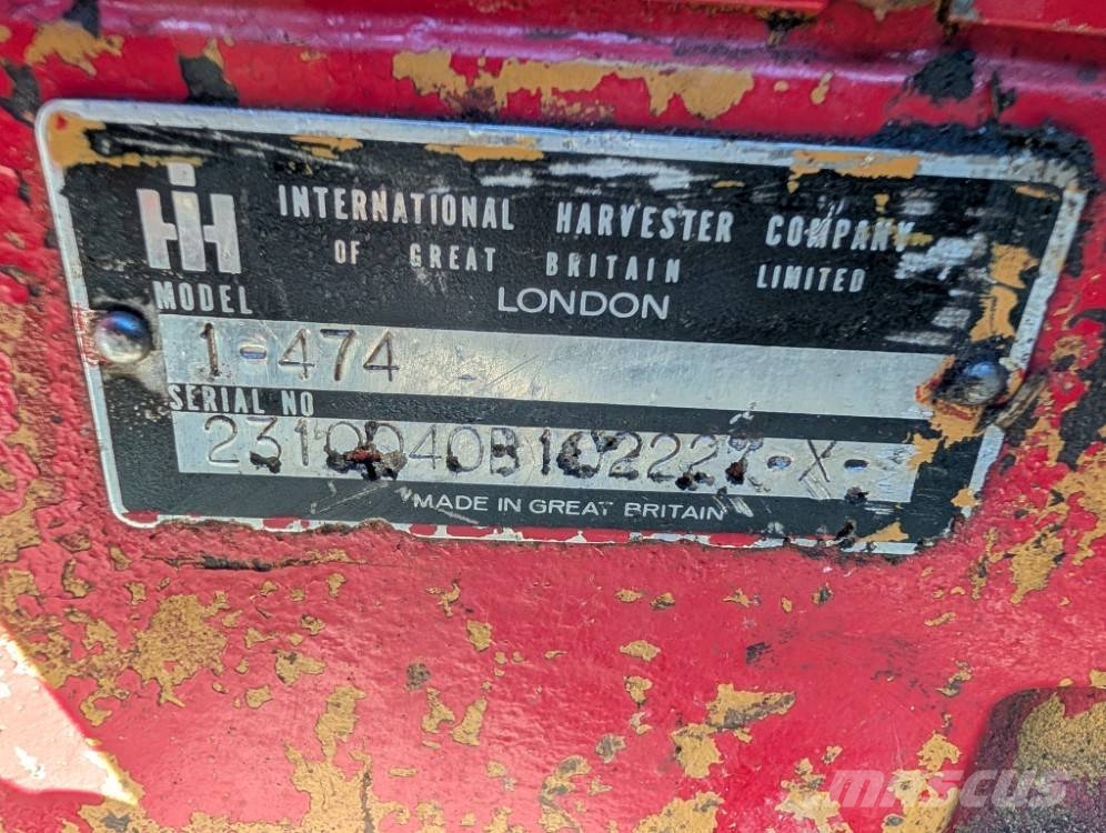 International 474, lämmin hytti, ohjaustehostin, kulkee 44 km/h Traktori