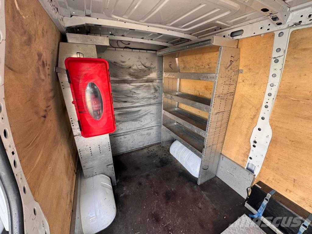 Renault Master Hubarbeitsbühne France Elevateur 152 TPFcc Auto hoogwerkers