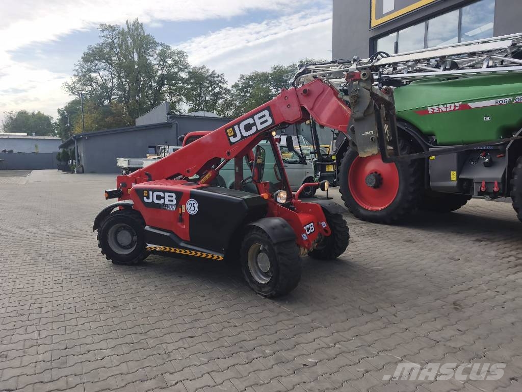 JCB 525-60 Hi-Viz Teleskopiskie manipulatori