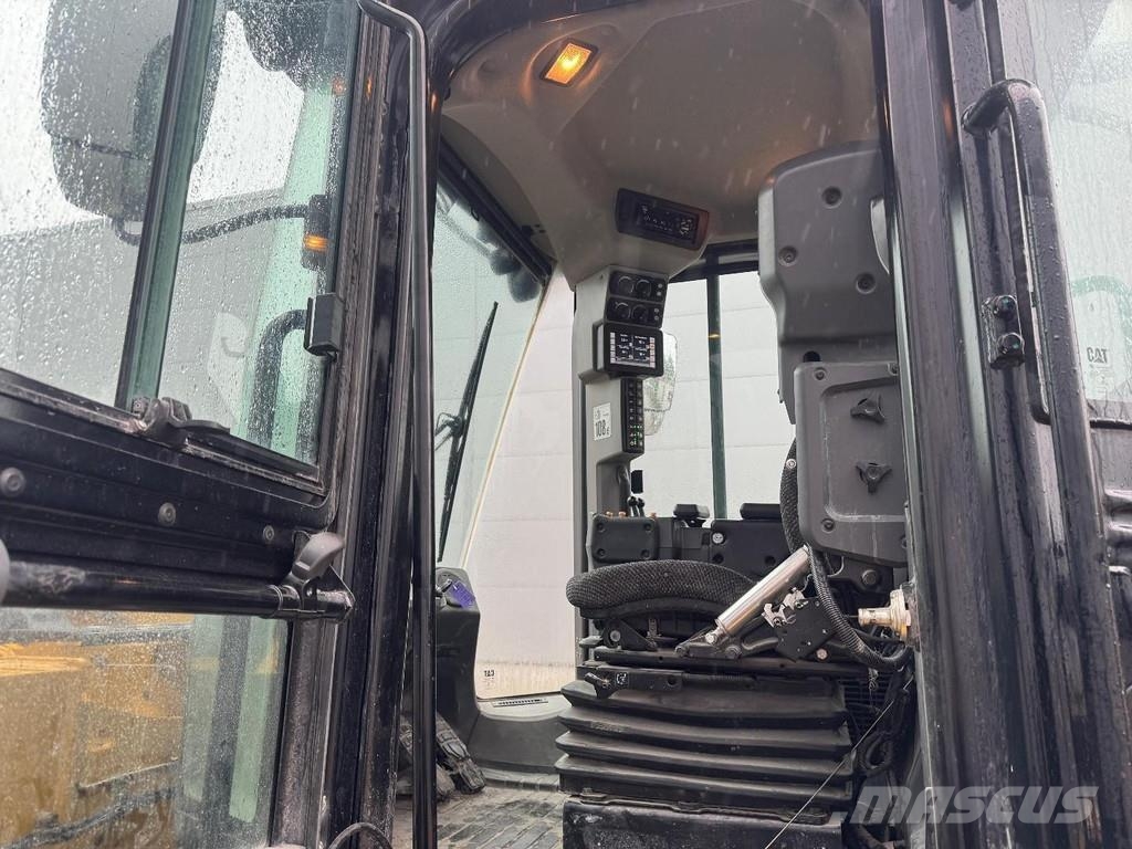 CAT 966M 4X4 WHEEL LOADER - 14007 HOURS + 3200MM BUCKE Utovarivači na točkove