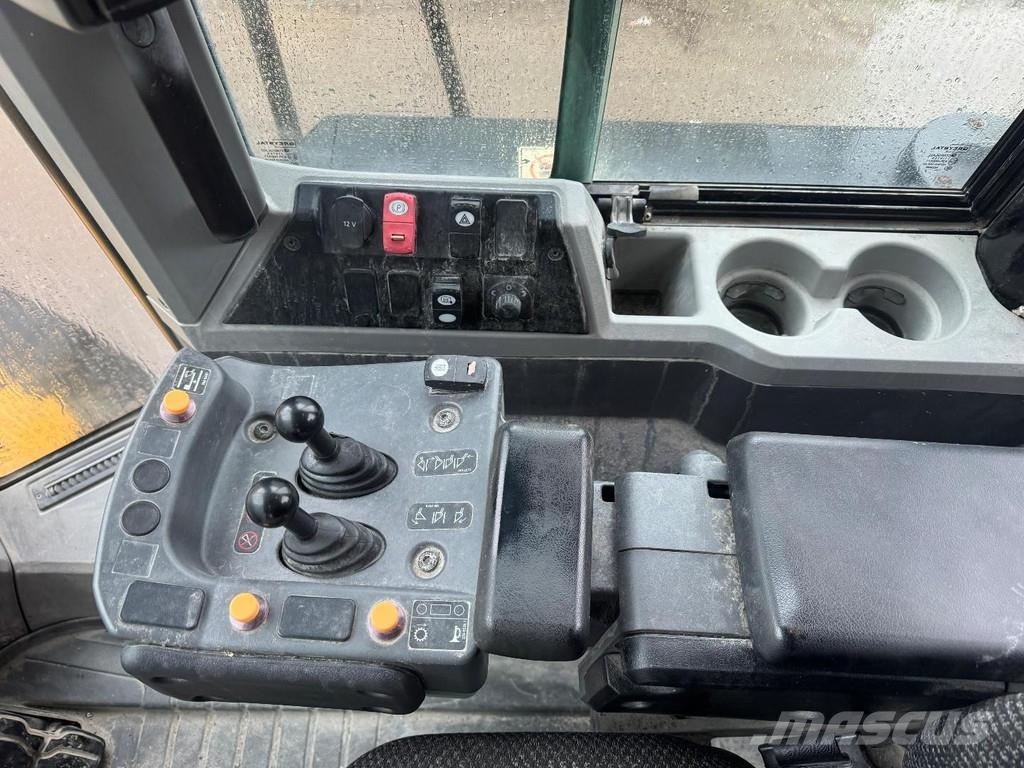 CAT 966M 4X4 WHEEL LOADER - 14007 HOURS + 3200MM BUCKE Utovarivači na točkove