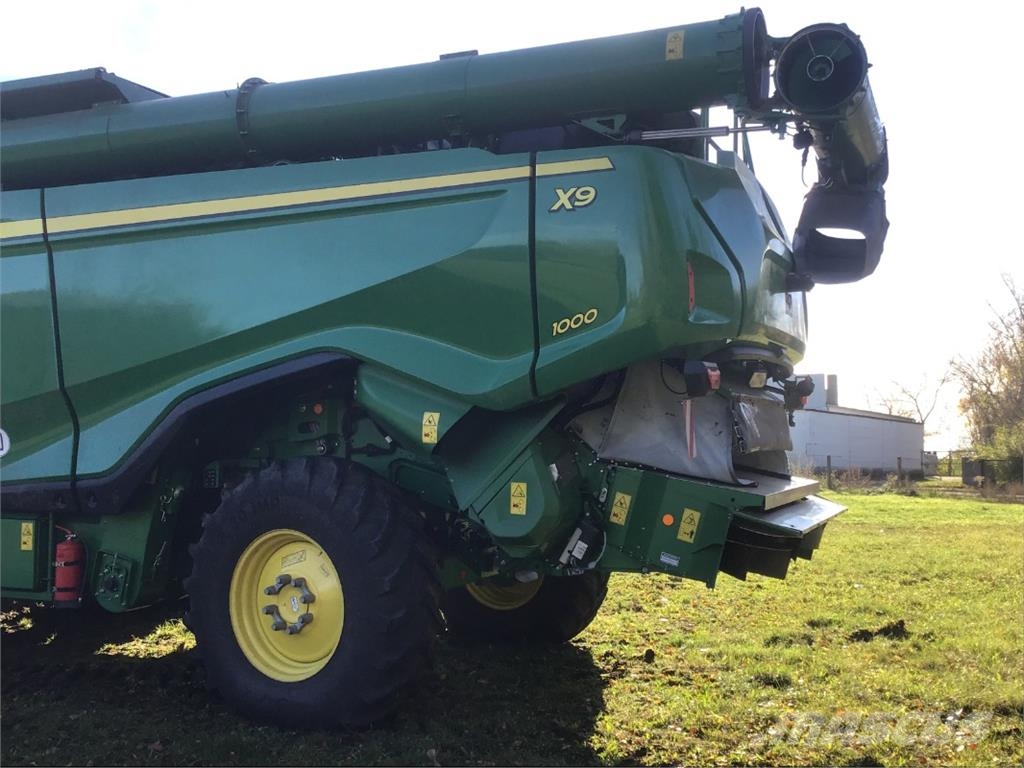 John Deere X9 1000 Зерноуборочные комбайны