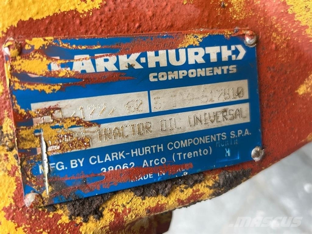 Schaeff SKS661-5370661745-Clark-Hurth-Axle/Achse/As Осі