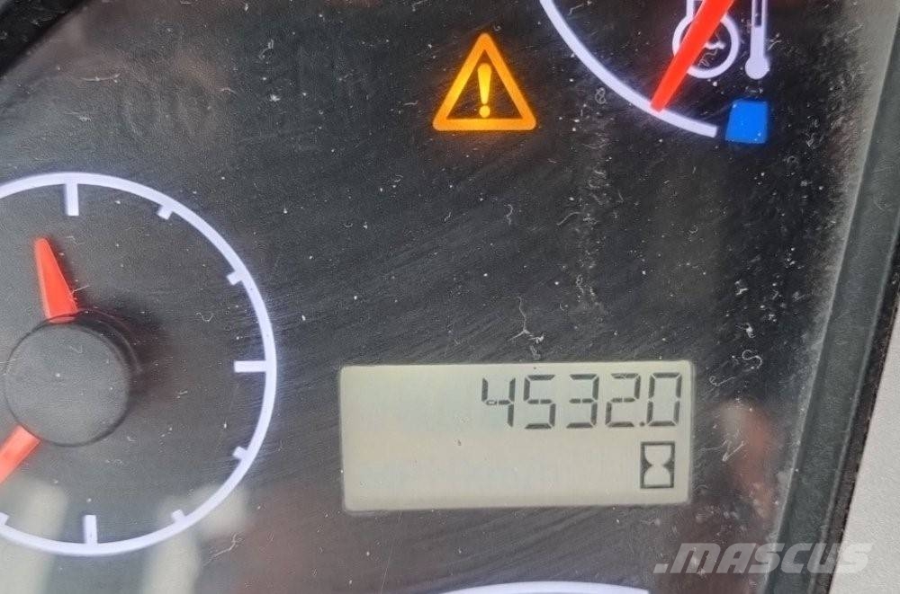JCB 3 CX ECO Ekskavatori-iekrāvēji