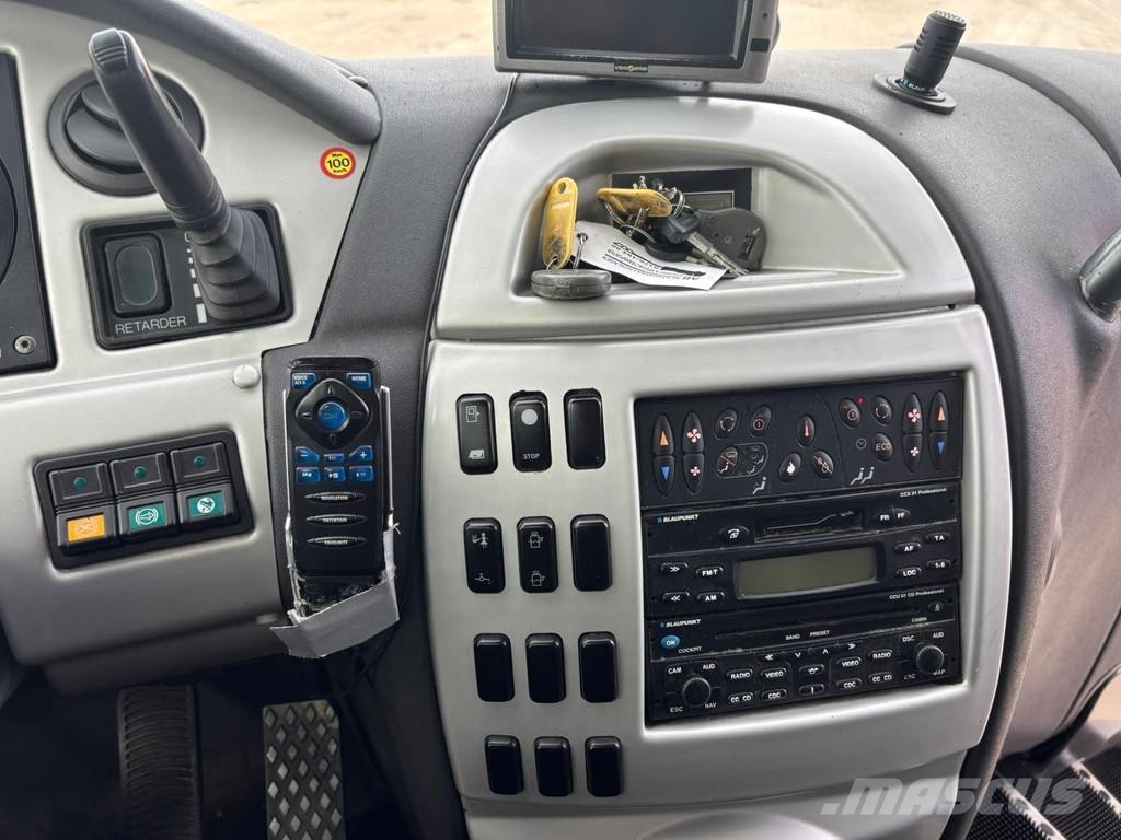 Scania K 124 Irizar 6x2 AC / AUXILIARY HEATING / WC Tūrisma autobusi
