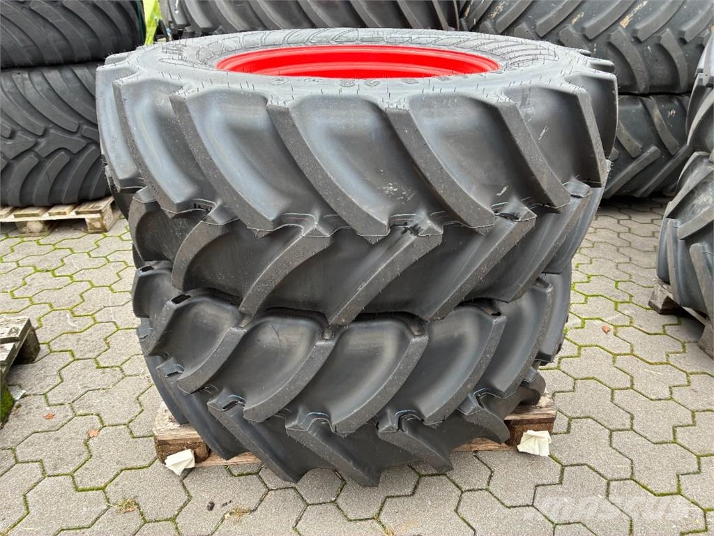 Mitas 2x 480/65R28 AC65 Sonstige Landmaschinen