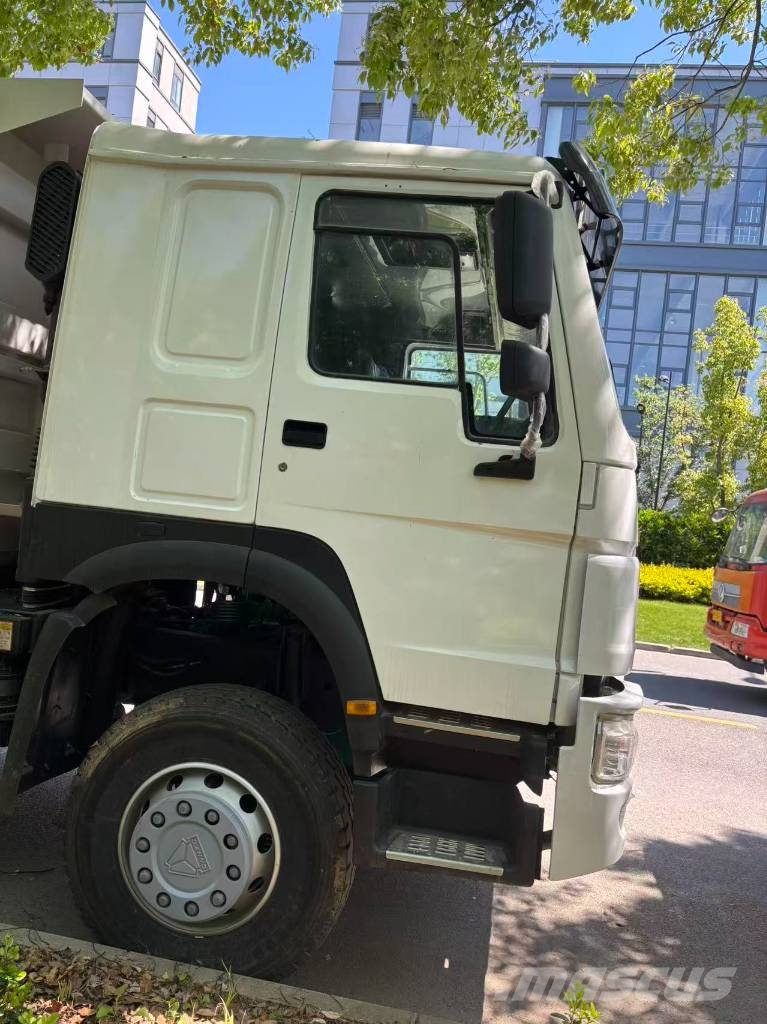 Howo 375 Vehículos compactos de volteo