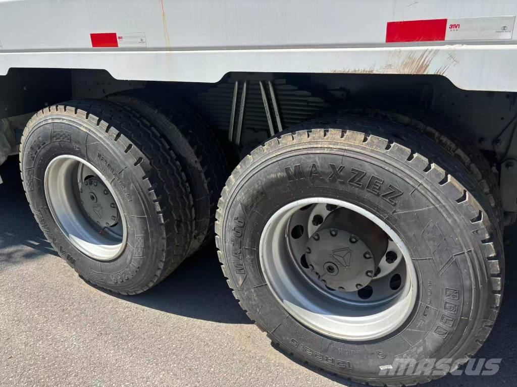 Howo 375 Vehículos compactos de volteo