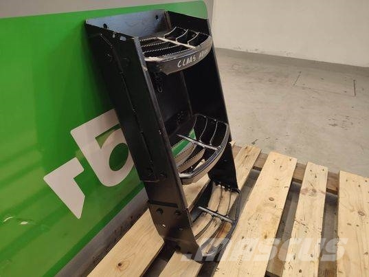 CLAAS ArionAxion stairs Кабіна