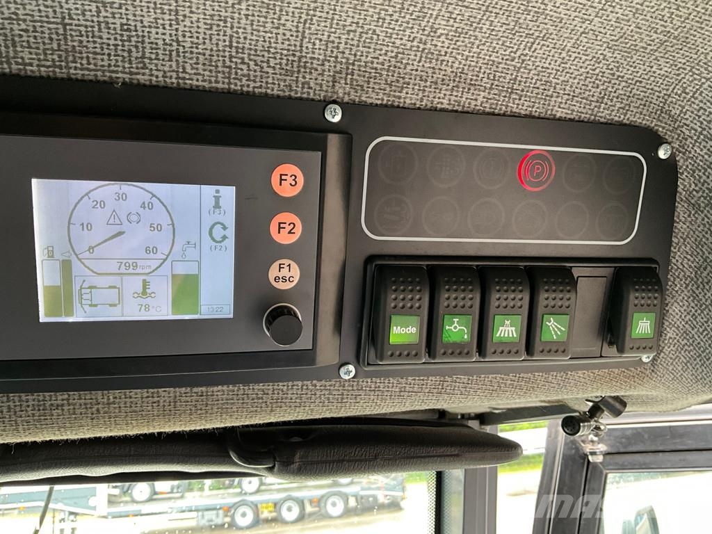 Schmidt Compact 400 Euro 6 with 3-rd brush Veegwagens