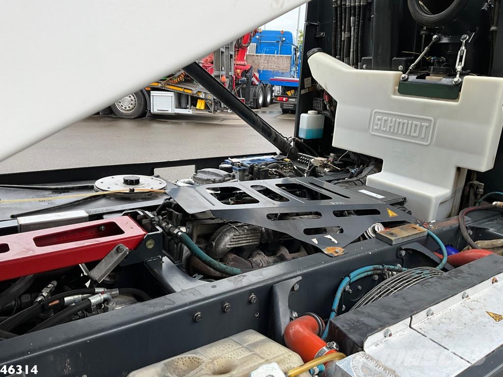 Schmidt Compact 400 Euro 6 with 3-rd brush Veegwagens