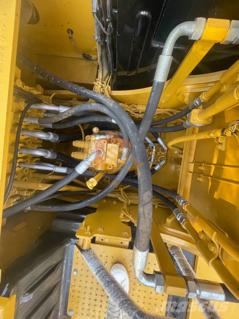 CAT 323 Гусеничные экскаваторы