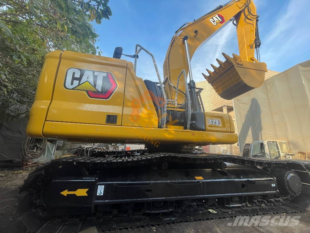 CAT 323 Гусеничные экскаваторы