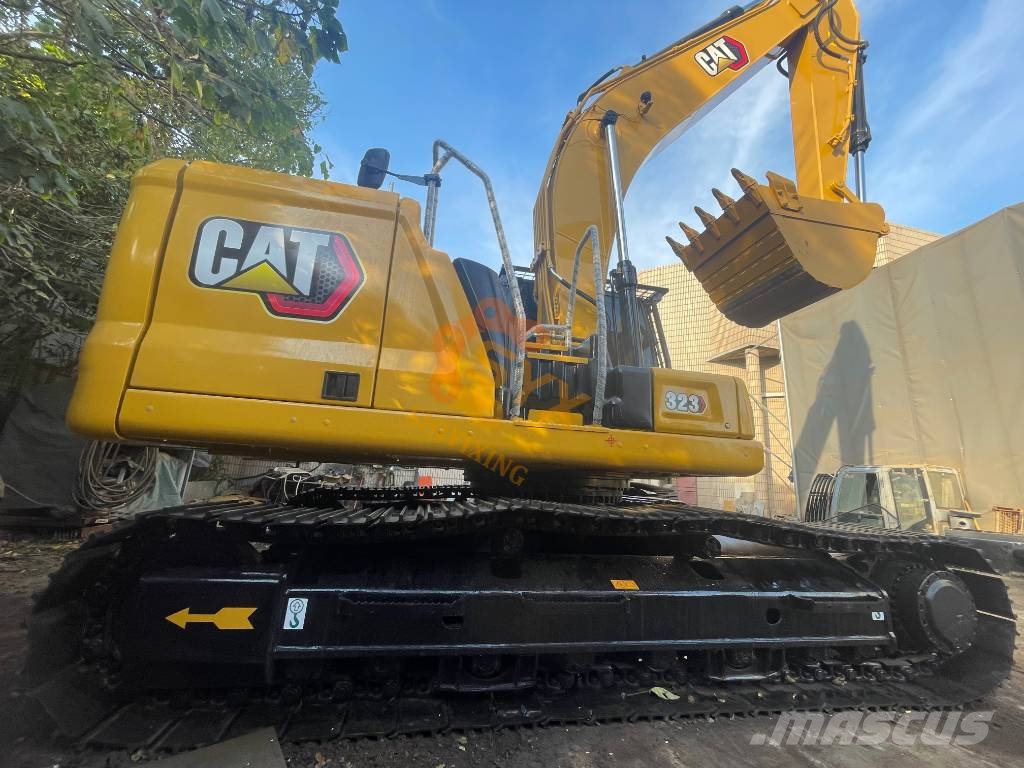 CAT 323 Гусеничные экскаваторы