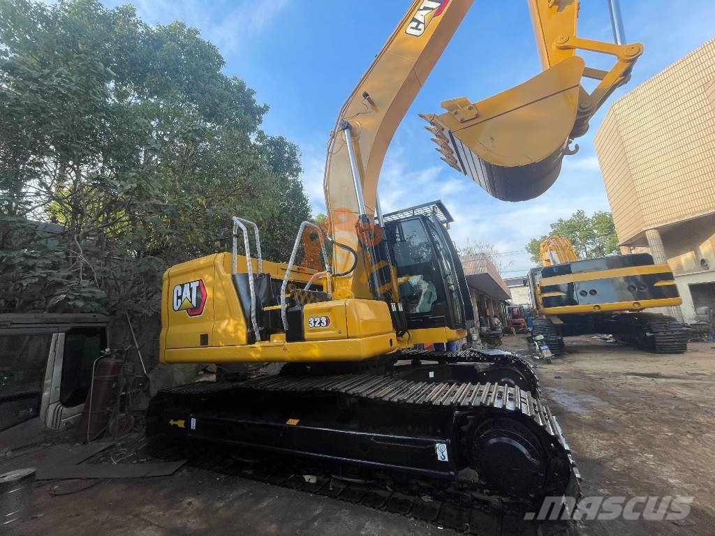 CAT 323 Гусеничные экскаваторы