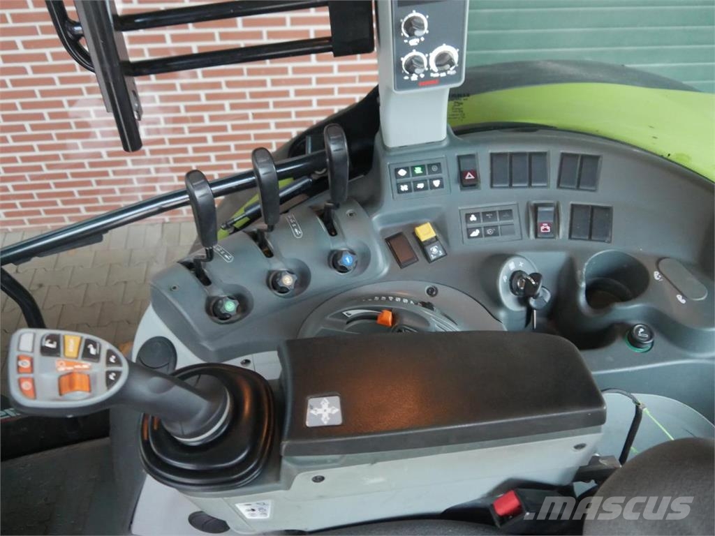 CLAAS Arion 460 CIS Traktorji