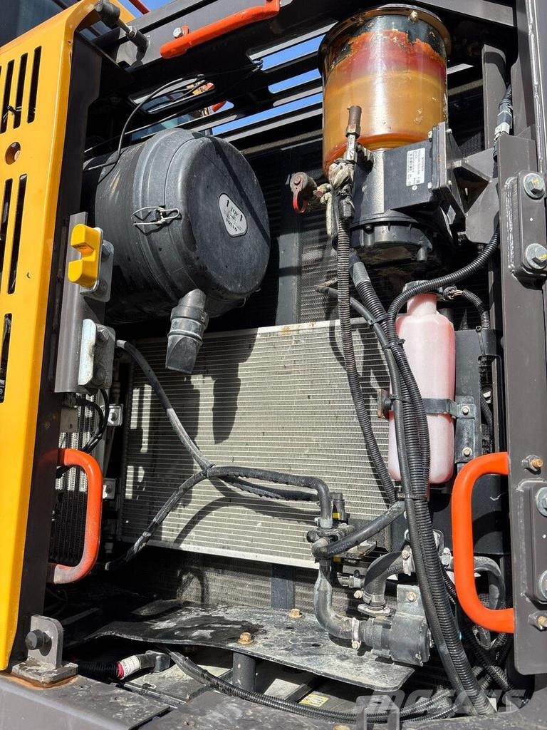 Volvo ECR355EL + GPS Excavadoras sobre orugas