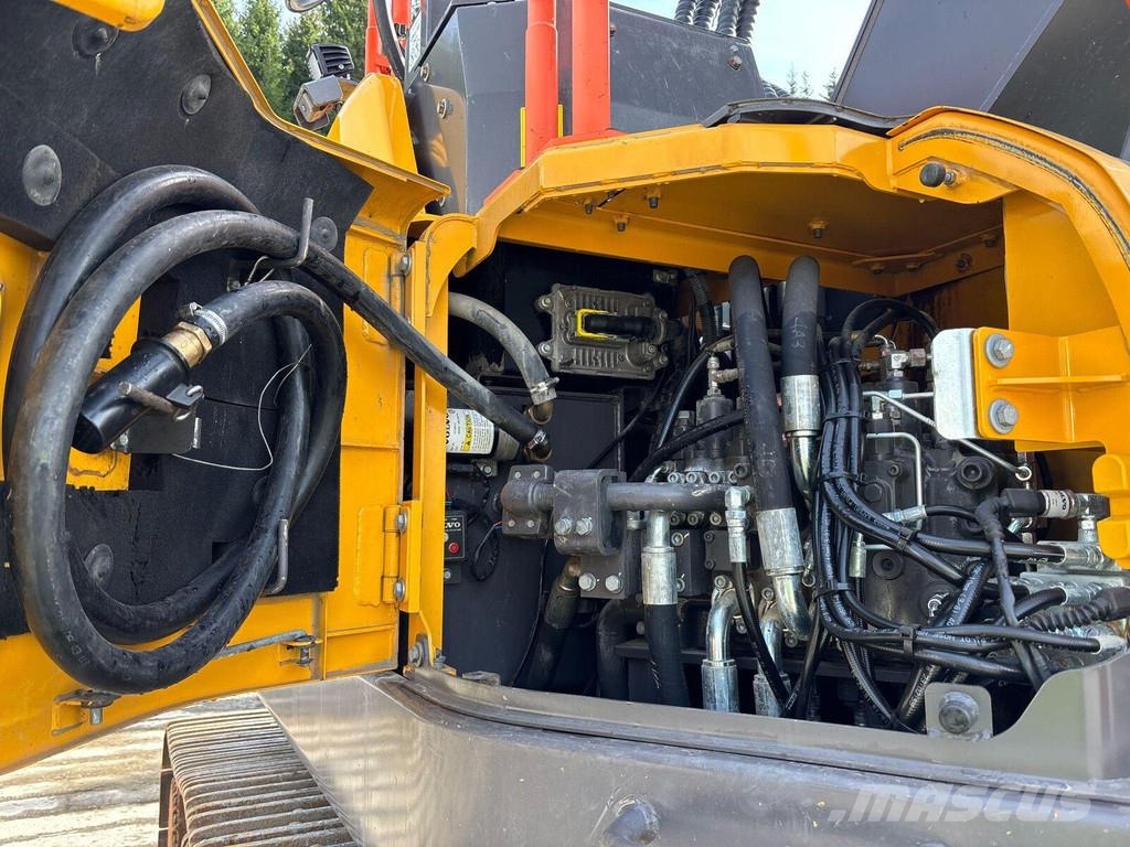 Volvo ECR355EL + GPS Excavadoras sobre orugas