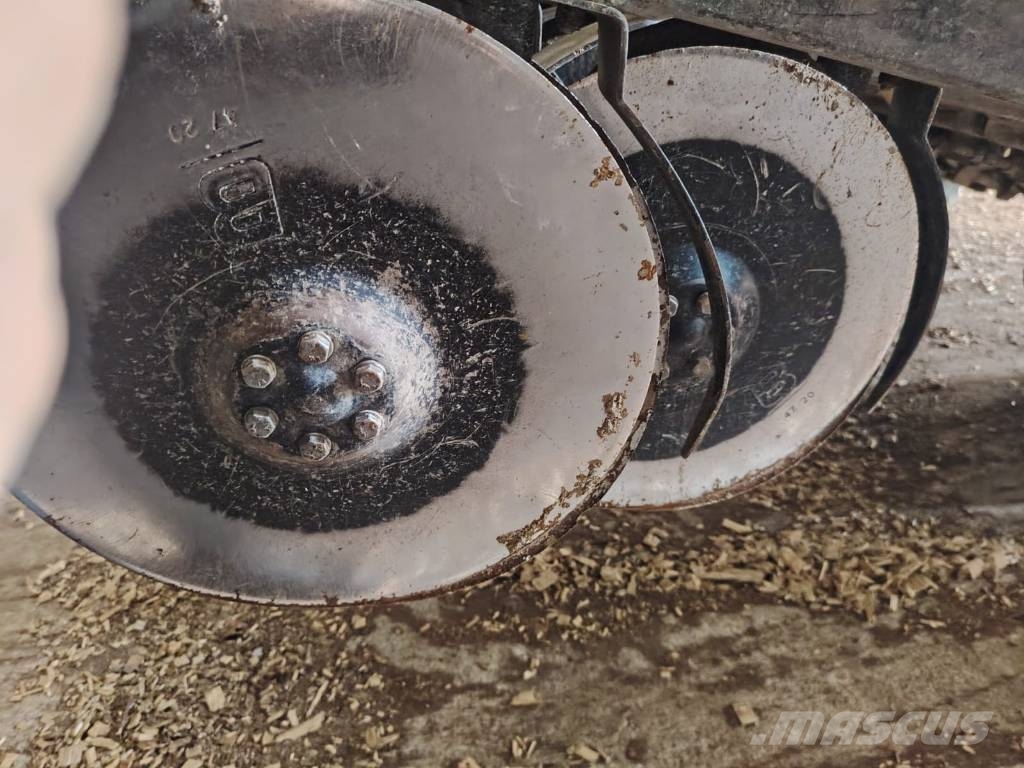 Bednar Omega OO 6000 مثاقيب مدمجة