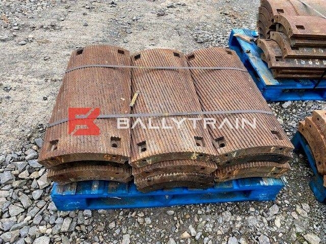 Sheepbridge Roll Crusher Shaft and Wear Parts 石料回收设备