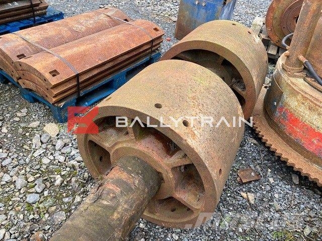 Sheepbridge Roll Crusher Shaft and Wear Parts 石料回收设备