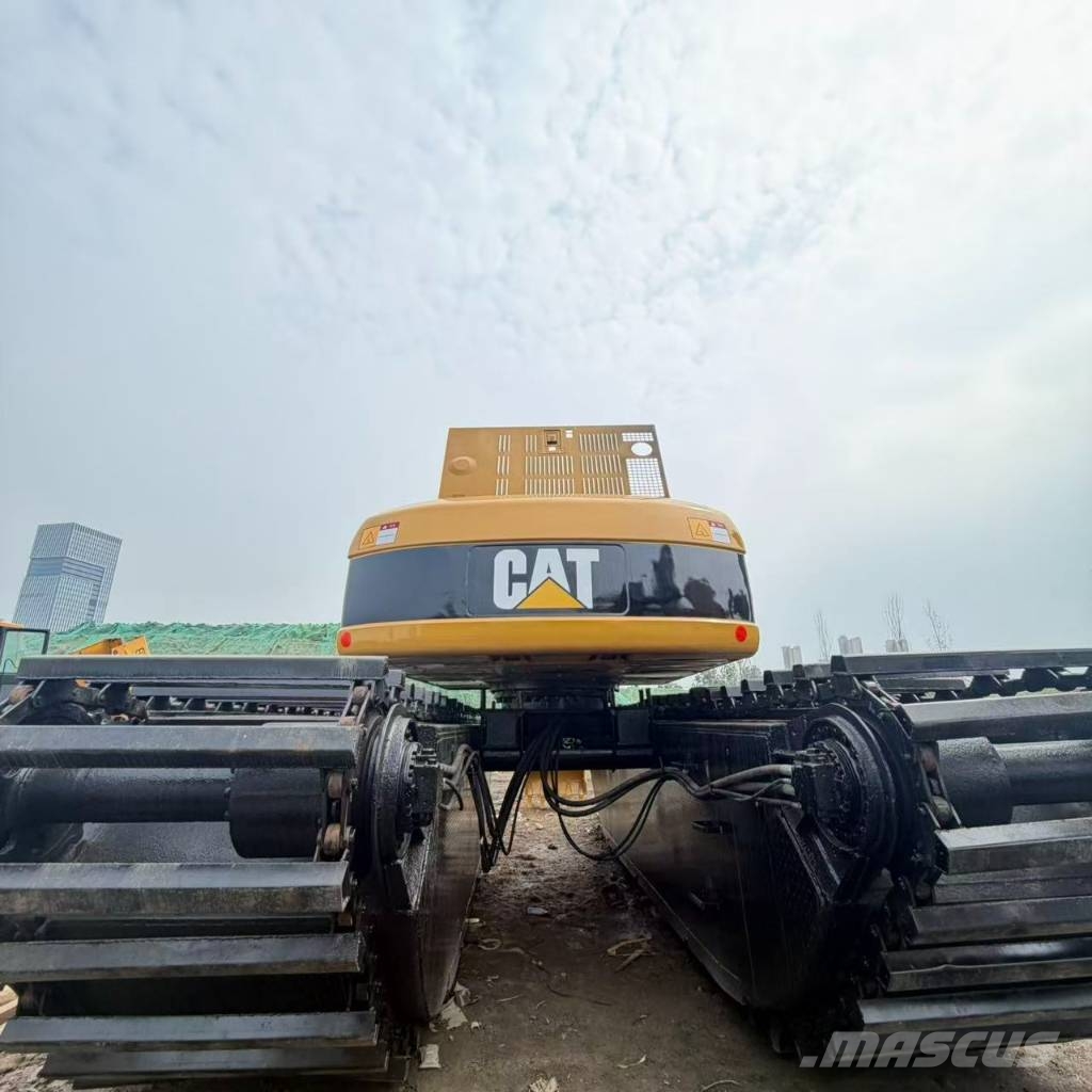CAT 320 C L Amphibious Excavator Polovni amfibijski bageri