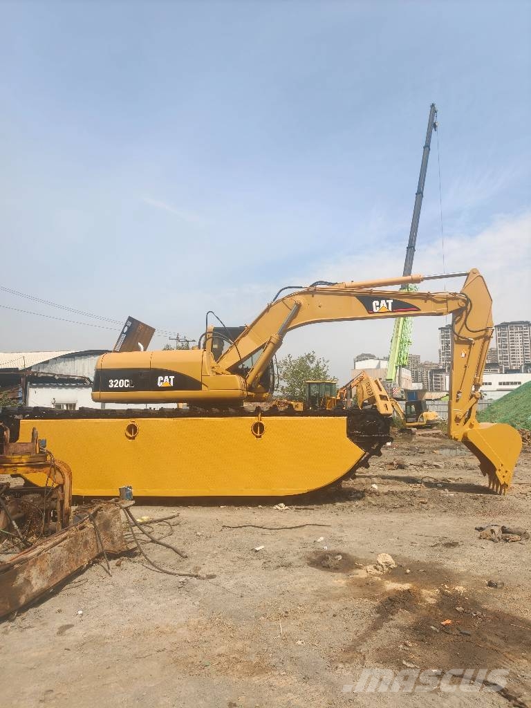 CAT 320 C L Amphibious Excavator Polovni amfibijski bageri