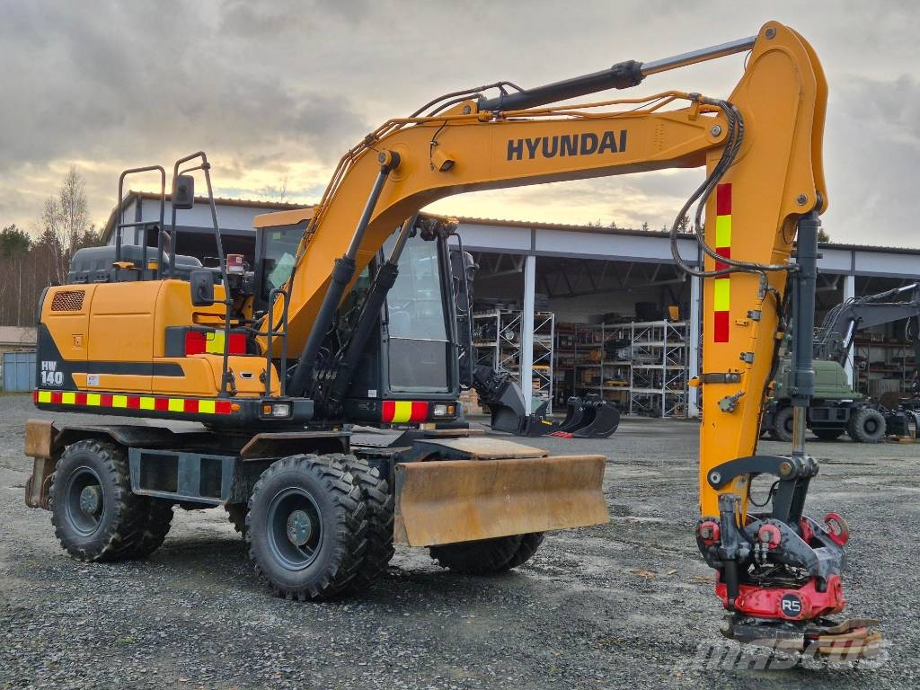 Hyundai HW 140 Колесни екскаватори