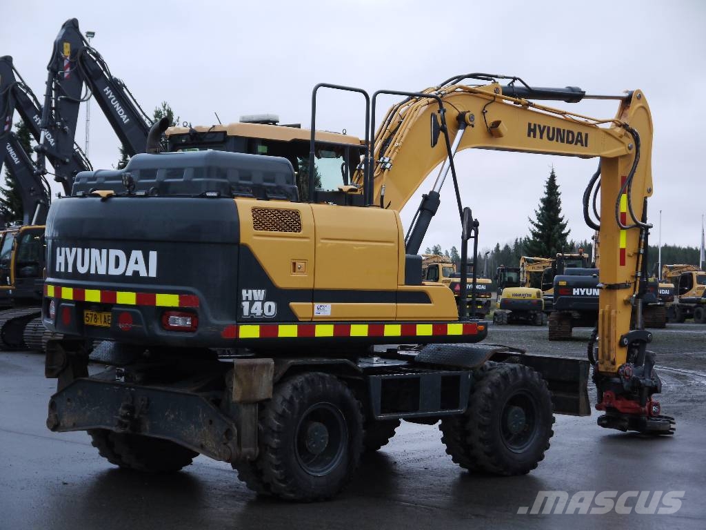 Hyundai HW 140 Колесни екскаватори