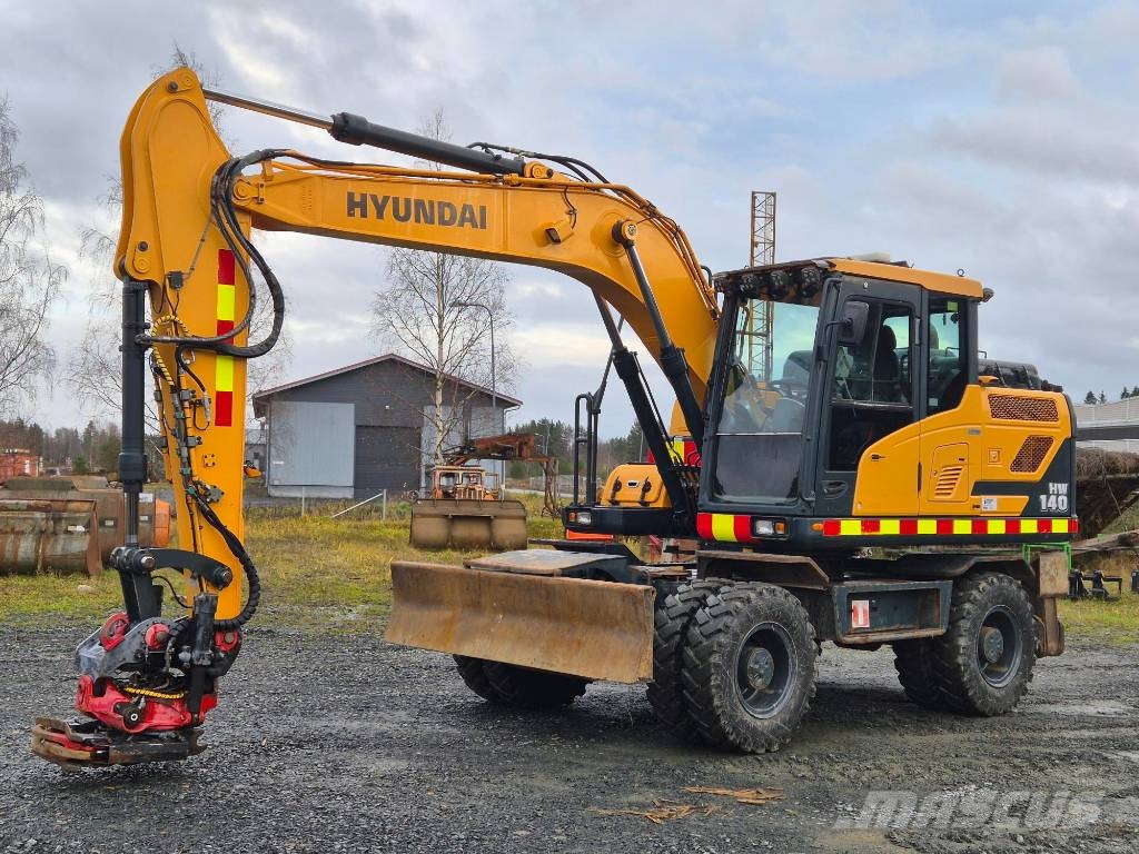 Hyundai HW 140 Колесни екскаватори