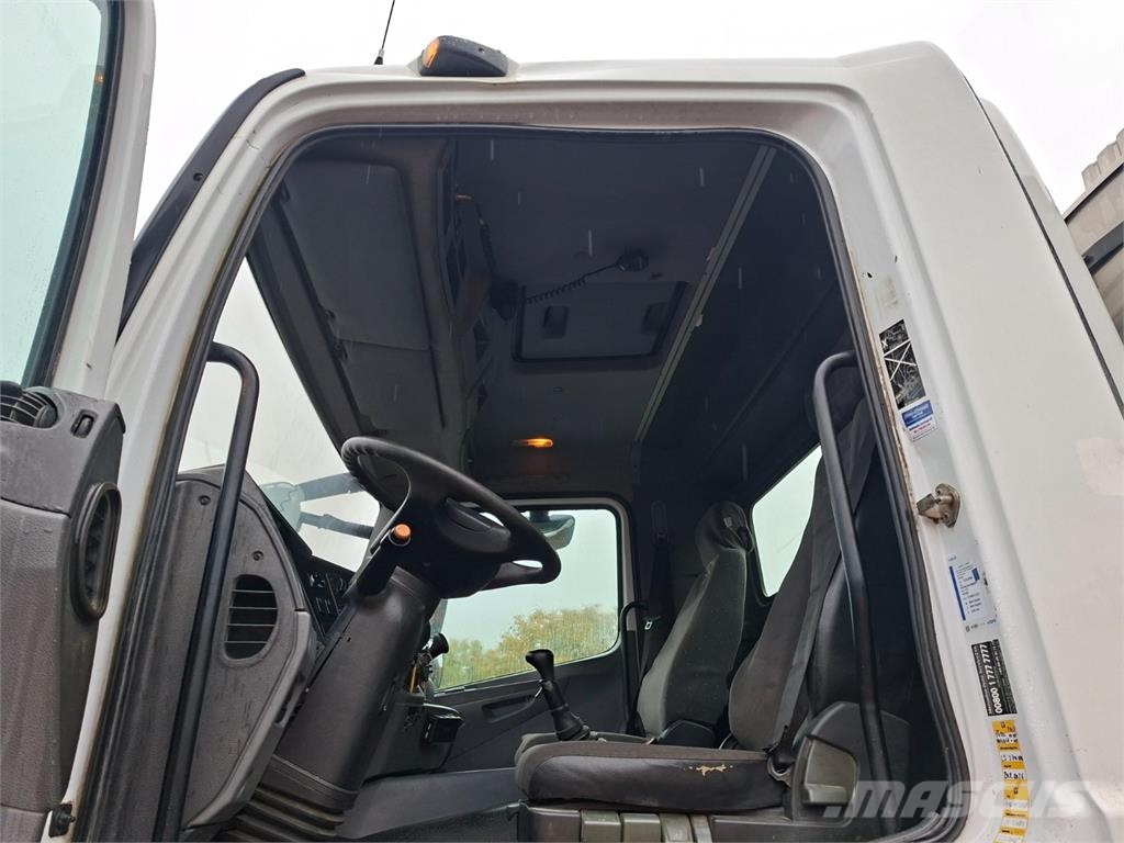 Mercedes-Benz AXOR 3243 K 8X4 شاحنات قلابة