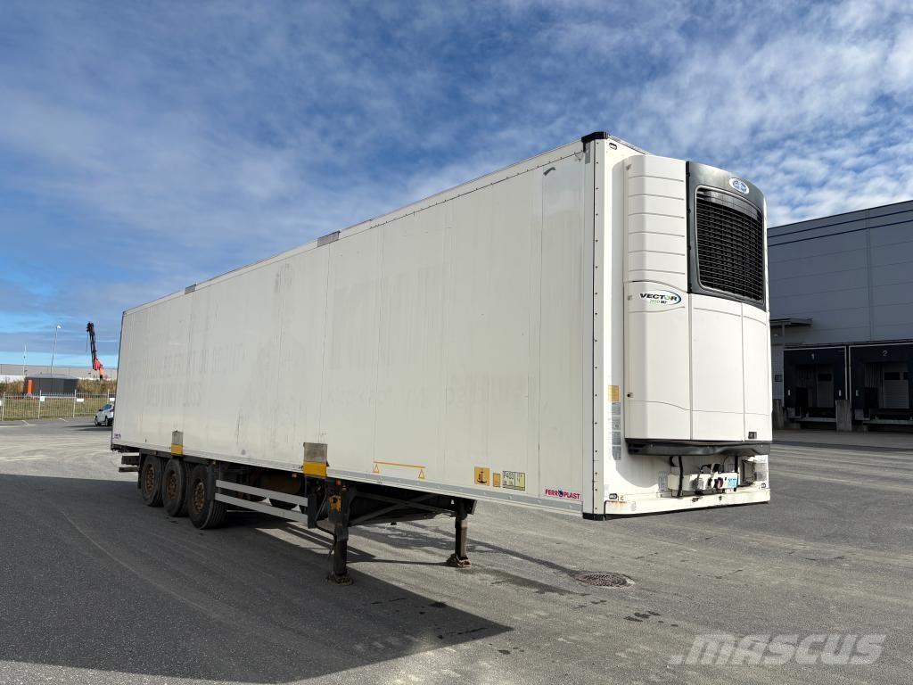 Schmitz Cargobull Trailer Reefer Flower Width & Dual Temp & Double S Semirimorchi a temperatura controllata