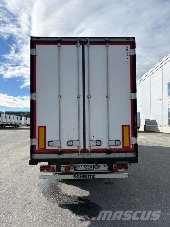 Schmitz Cargobull Trailer Reefer Flower Width & Dual Temp & Double S Semirimorchi a temperatura controllata